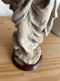 Guisepie Figurines Lady With Water Jug In Perfect Condition