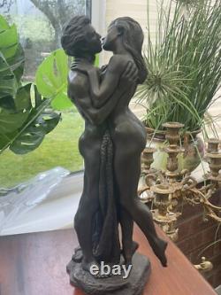 Heredities The Embrace Bronze Lovers Limited Edition