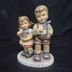 Hummel Goebel Figurine She Caught It 2265 Limited Edition