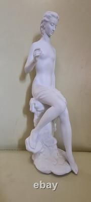 Kaiser Female Nude Porcelaine Figurine. Bisq Fired. Limited Edition