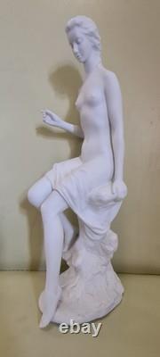 Kaiser Female Nude Porcelaine Figurine. Bisq Fired. Limited Edition