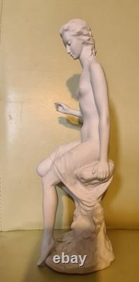Kaiser Female Nude Porcelaine Figurine. Bisq Fired. Limited Edition