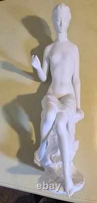 Kaiser Female Nude Porcelaine Figurine. Bisq Fired. Limited Edition