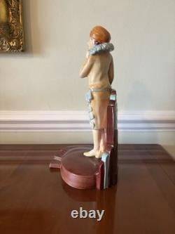 Kevin Francis Ceramics Figurine Clarice Cliff-Centre Stage Limited Edition