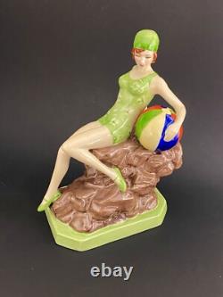 Kevin Francis Peggy Davies Beach Belle Limited Edition Of Only 750 Figurine