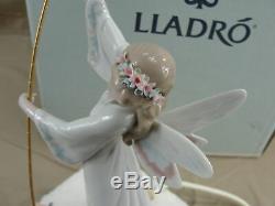 LLADRO 7679 ENCHANTED LAKE EL LAGO RETIRED PORCELAIN FIGURINE WithBASE BOX LTD ED