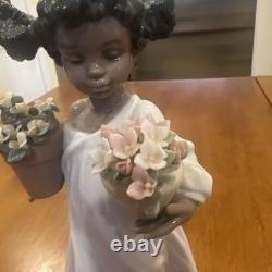 LLADRO First Flowers Limited Edition Figurine Series 6757