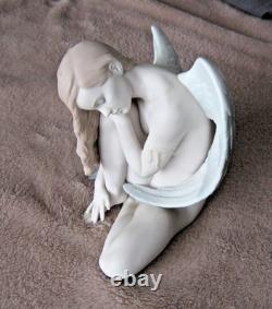 LLADRO Wonderful Angel Limited Edition Figurine 01018236