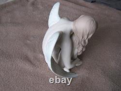 LLADRO Wonderful Angel Limited Edition Figurine 01018236
