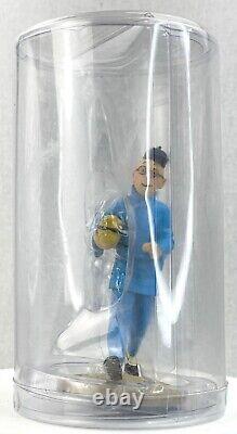 LTD RELEASE Tintin Figurine Moulinsart 42157 Tintin carrying Package Blue Lotus