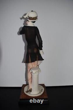 Large 44cm Giuseppe Armani Lady With Umbrella 0196C, limited edition 2890/5000