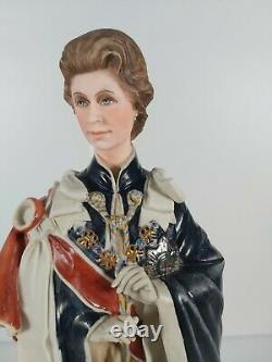 Large Capodimonte Limited Edition Of 500 FigurineQueen Elizabeth II, 37cm Tall