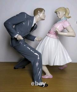 Large Lladro Retired Let's Swing Couple Dancing Figurine Limited Edition 8752
