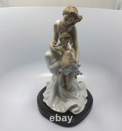 Limited Edition # 417 Lladro Figurine #7649 Where Love Begins, with box, 13