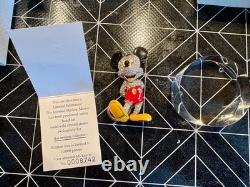 Limited Edition Arribas Crystal Disney Figurine Mickey Mouse + Base