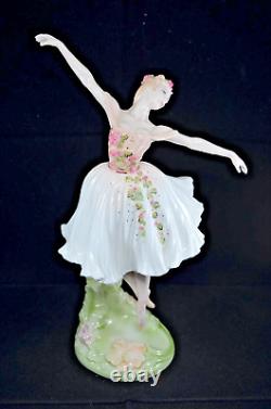 Limited Edition Coalport Ballerina Figurine Dame Antoinette Sibley