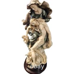 Limited Edition Figurine, La Pieta (retired) By Giuseppe Armani
