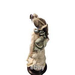Limited Edition Figurine, La Pieta (retired) By Giuseppe Armani