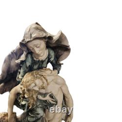Limited Edition Figurine, La Pieta (retired) By Giuseppe Armani