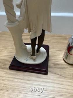 Limited Edition Giuseppe Armani Mahogany 0194f Figurine