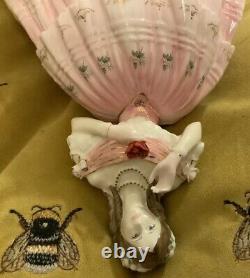 Limited Edition Royal Doulton Figurine Red Red Rose HN 3994 Language Of Love