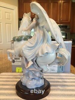 Lladro 1883 A Message Of Joy Ltd Ed. With Base, Certificate & Original Box New