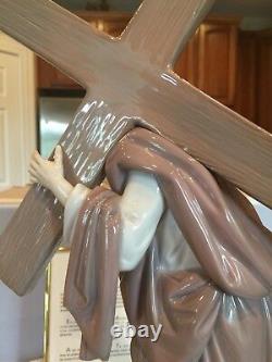 Lladro 5890 The Way Of The Cross Ltd. Ed. With Base & Original Box Perfect