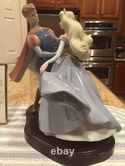 Lladro 7560 Sleeping Beautys Dance Ltd Edition with Wooden Base -Mint Condition