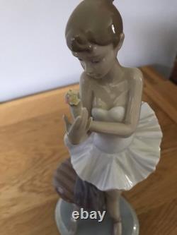 Lladro Ballerina with Stool Porcelain Figurine Special Event Limited Edition