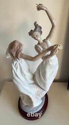 Lladro Dance of The Nymphs. 1844. Ltd Ed. Wooden stand and box. 47 cm tall