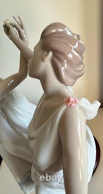 Lladro Dance of The Nymphs. 1844. Ltd Ed. Wooden stand and box. 47 cm tall