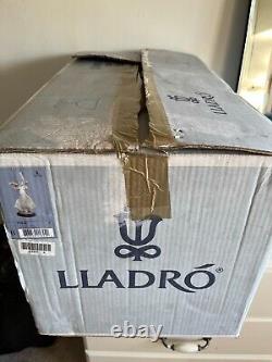 Lladro Dance of The Nymphs. 1844. Ltd Ed. Wooden stand and box. 47 cm tall