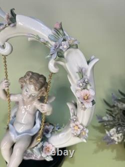 Lladro Figurine Cupid'Heavenly Swing series' Limited Edition Retired
