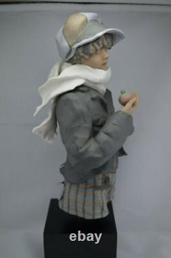 Lladro Goyesca Limited Edition Figurine Apple Seller Ref 11752 Boxed