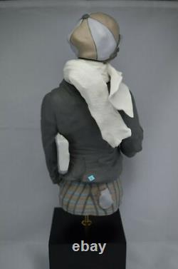 Lladro Goyesca Limited Edition Figurine Apple Seller Ref 11752 Boxed