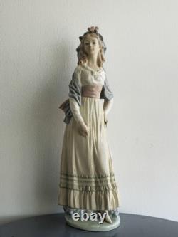 Lladro Limited Edition'Goya Lady' Model 5125 Figurine Rare By Vincente Martinez