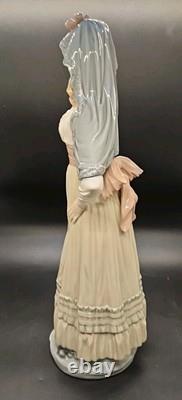 Lladro Limited Edition'Goya Lady' Model 5125 Figurine Rare boxed 12.5 tall
