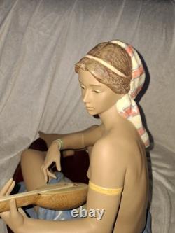 Lladro Scheherazade 7678 Limited Edition Figurine Rare