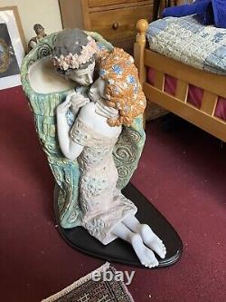 Lladro The kiss Gustav Klimt Mint As New Rare Large Ltd Edition