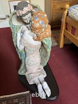 Lladro The kiss Gustav Klimt Mint As New Rare Large Ltd Edition