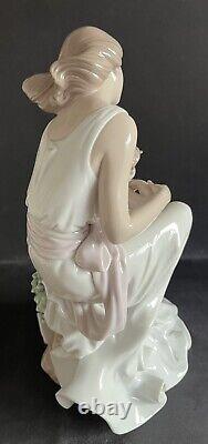 Lladro Where Love Begins. 7649. With box & Base. Ltd Ed. With box and stand