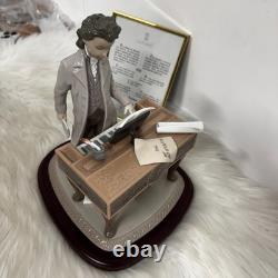 Lladró Young Beethoven Porcelain Figurine Limited Edition mint