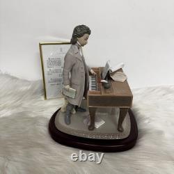 Lladró Young Beethoven Porcelain Figurine Limited Edition mint