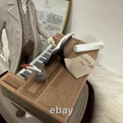Lladró Young Beethoven Porcelain Figurine Limited Edition mint