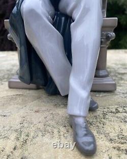 Lladro figurine' Justice' #5489. Limited Edition retired 1993