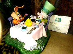 Mad Hatter & March Hare Very Merry Unbirthday Wdcc Ltd. Ed. Disney Figurine