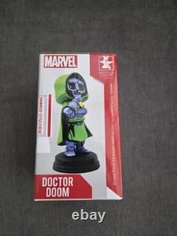 Marvel Gental Giant Animated Dr Doom Limited Edition Figurine Statue Doomsday