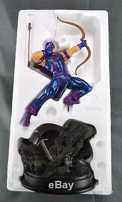 Marvel Hawkeye Painted Statue Limited Edition 1703 / 2400 Bowen Designs 2006