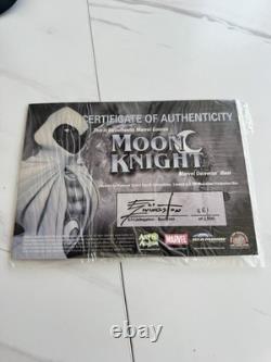 Marvel Moon Knight Limited Edition Bust #881/2500 COA Diamond Select Statue