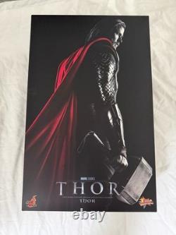 Marvel THOR 1/6th Limited Edition Collectible Figurine Hot Toys MMS146